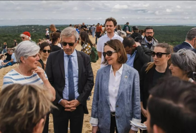L'ambassadrice des Etats-Unis en France s'est rendue à la Dune du Pilat